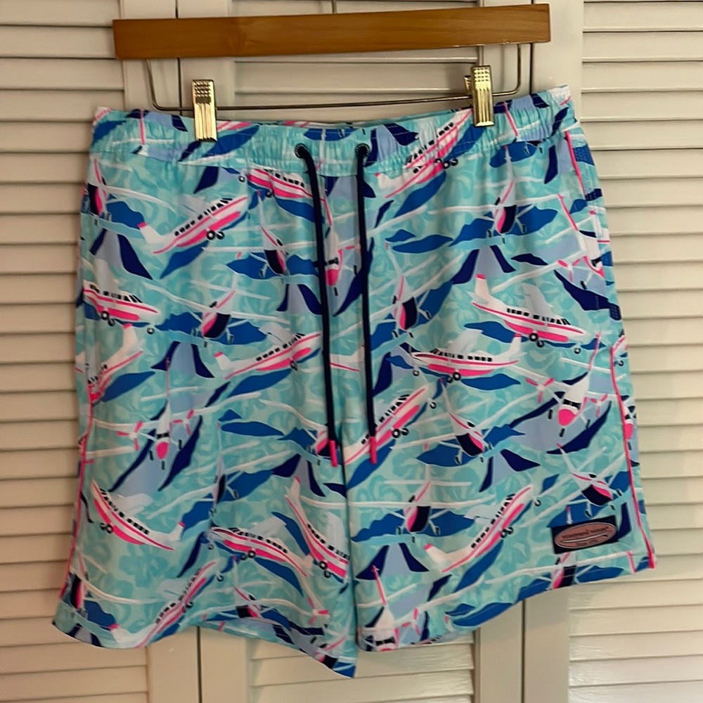 Men’s vineyard vines bathing suit